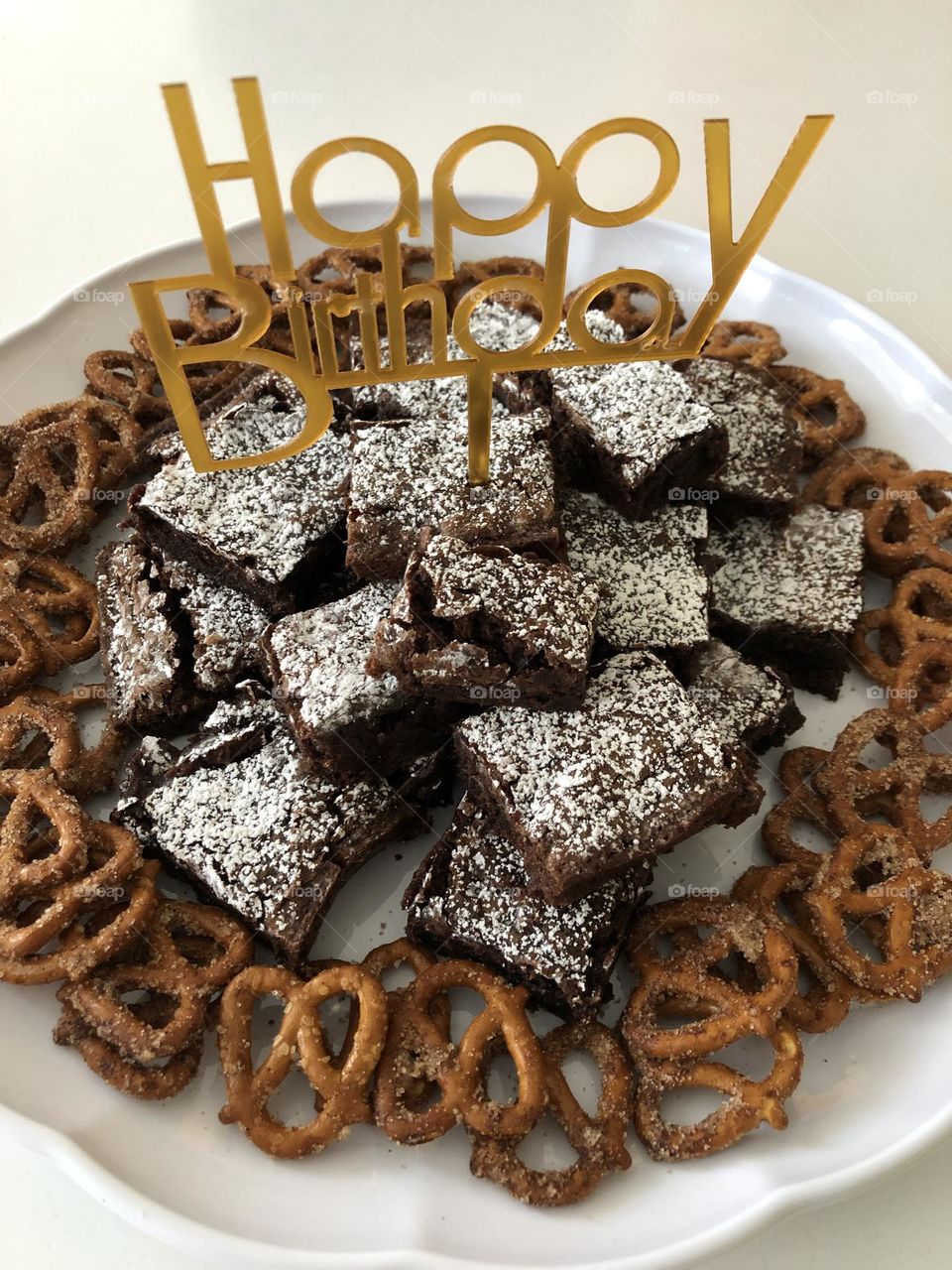 Brownies and Cinnamon Pretzels 