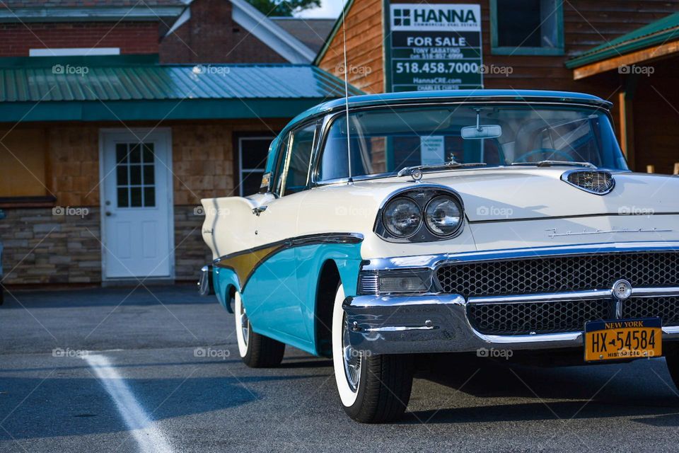 Classic cars at Lake George, Ny car show