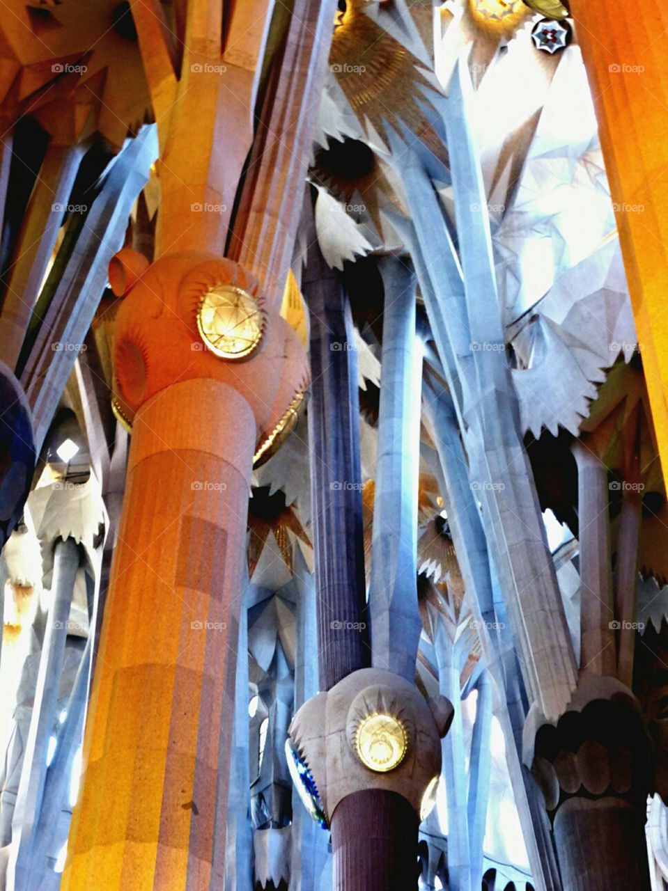 sagrada familia. sunlight creating meditative mood