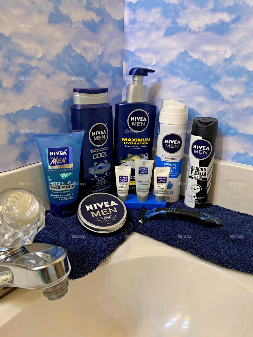 Take a moment to check your bathroom cabinet. Do you have all your essentials for some simple self-care? Nivea Men is ‘world’s first’ skin care products that suites all my needs.