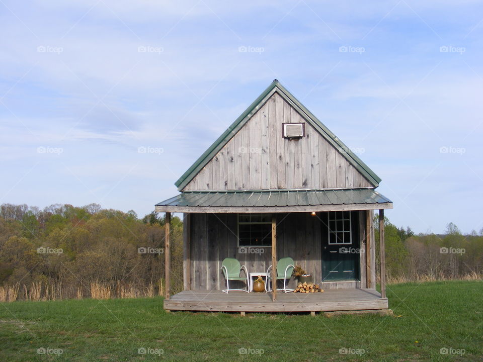 Cabin in the countryside, cabin in West Virginia, living in the country, country living, simple quiet life, living with nature, outdoor living, summer home, wooden home, tiny house, old cabin 