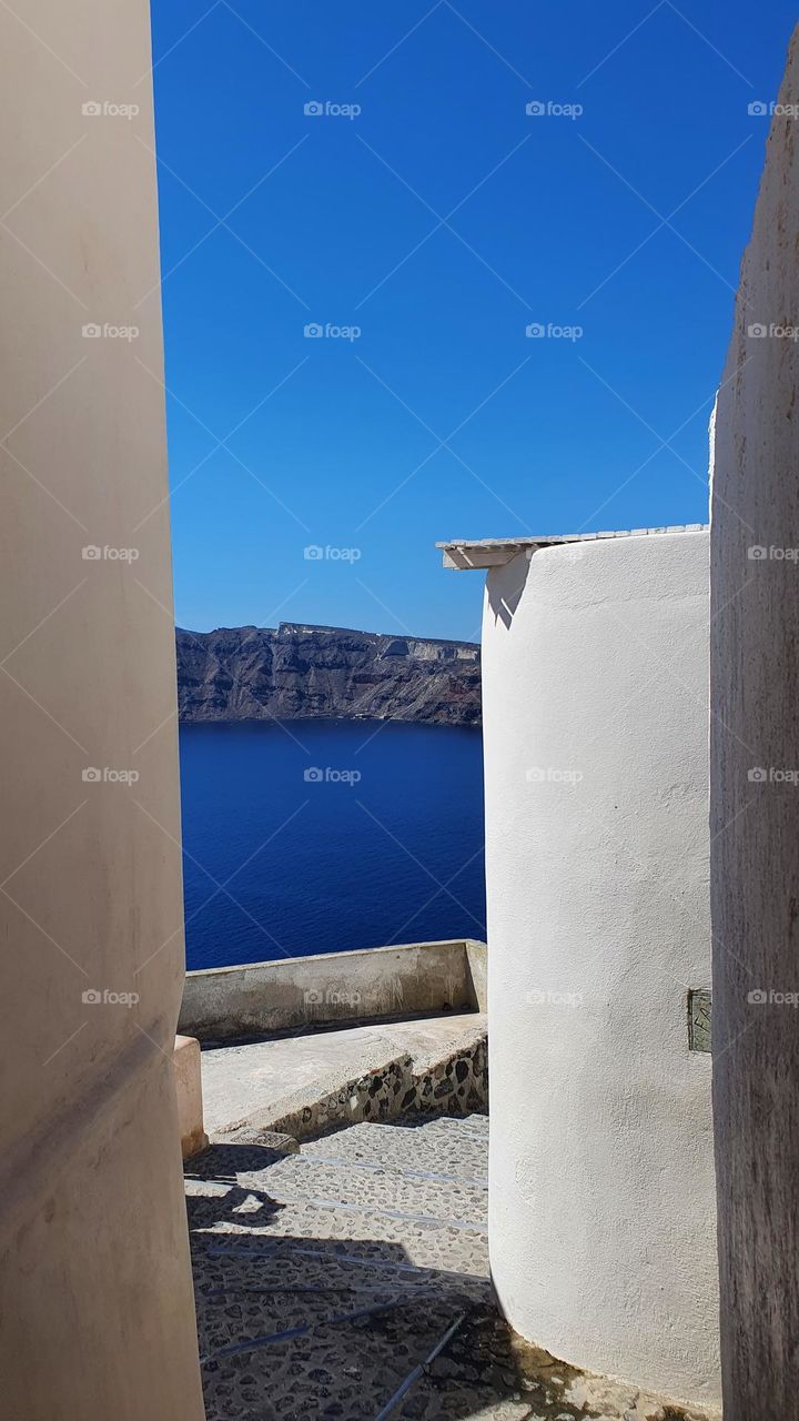 Shapes and colors of Santorini 1