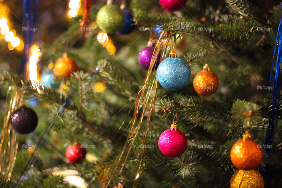 Christmas tree glitter ornament