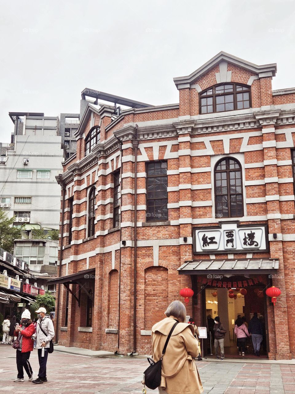 ximending red building street scene
