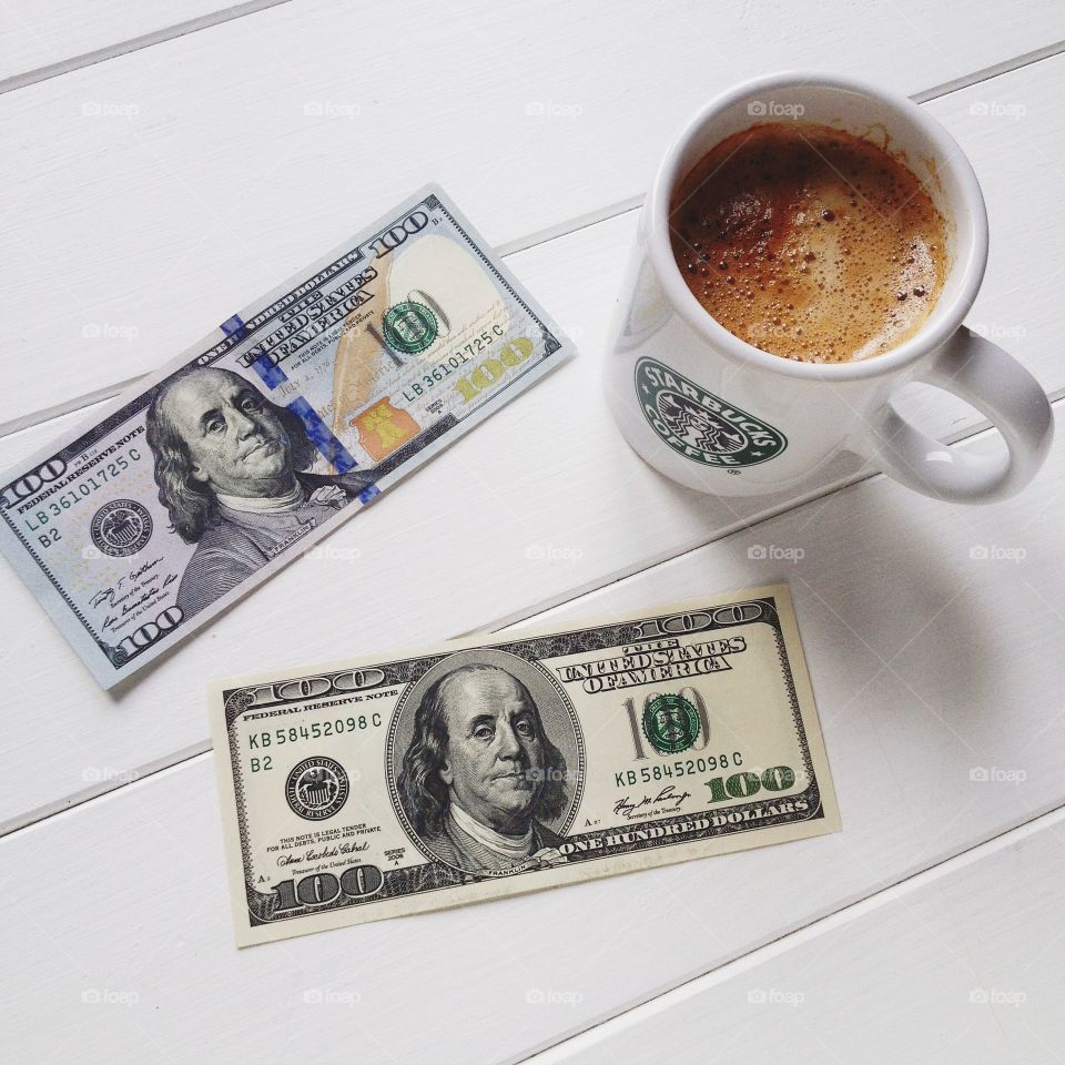 money, dolar, dolar, Euro, inflation, business, Finance, Forex, Fund, Deposit, money, financial, Finance, companies, travel, international, service, shopping, retail, shopping, credit card, expensive, cost, international, monetary Fund, VIP, luxury, Luxe, glam, glamour, coffee, coffee house, Starbucks, the President, the portrait of the President of America, America, USA, Europe, code, watermark,