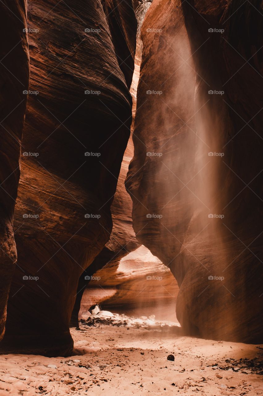 light beams with sand