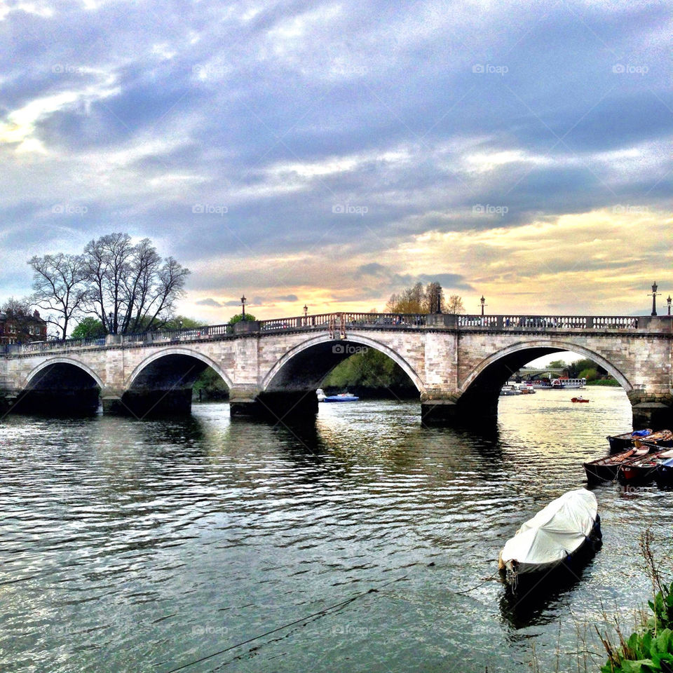 Richmond bridge over the river Thames