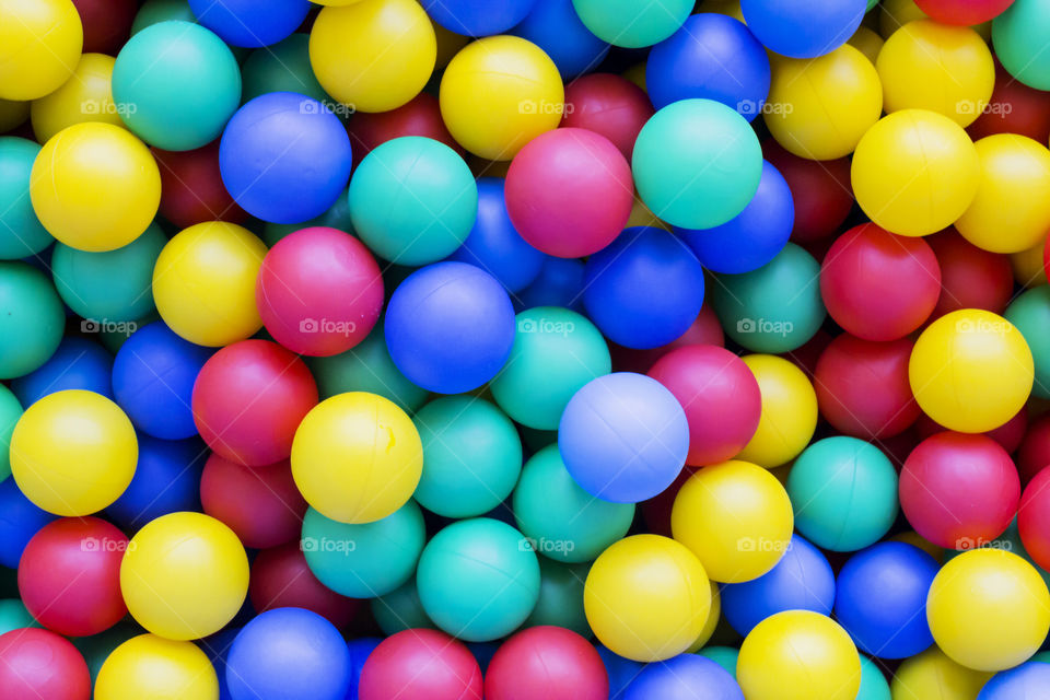 Rainbow of balls