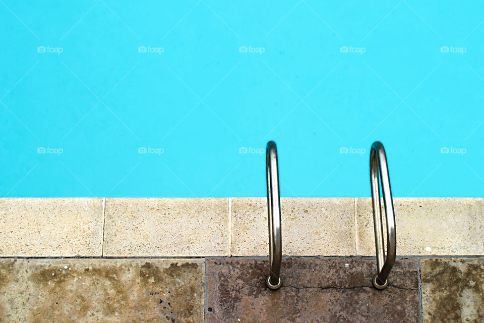 blue summer water vacation by hlehnerer