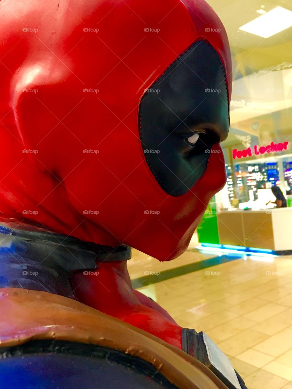 Deadpool in the mall