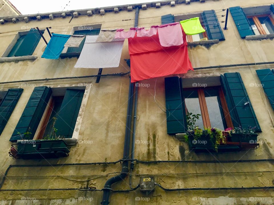 Venezian laundry