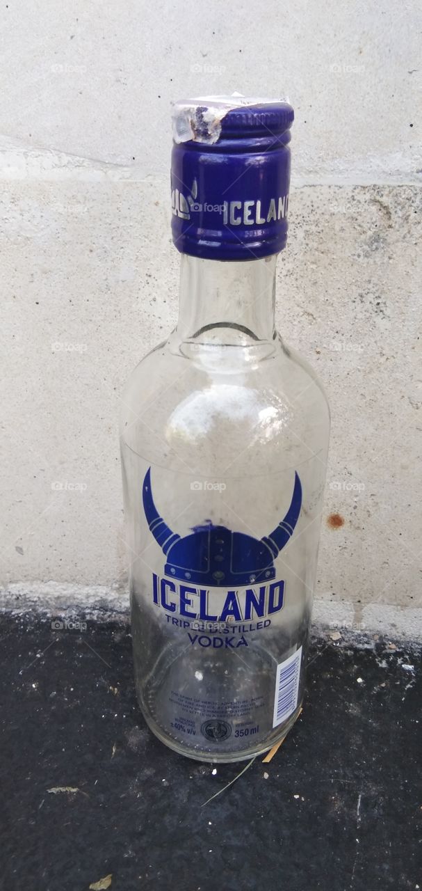 Used monuman bottles