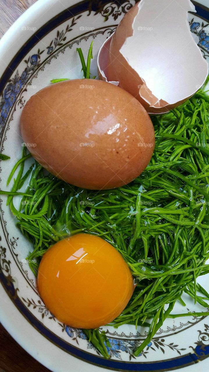 egg and vegetable for cooking