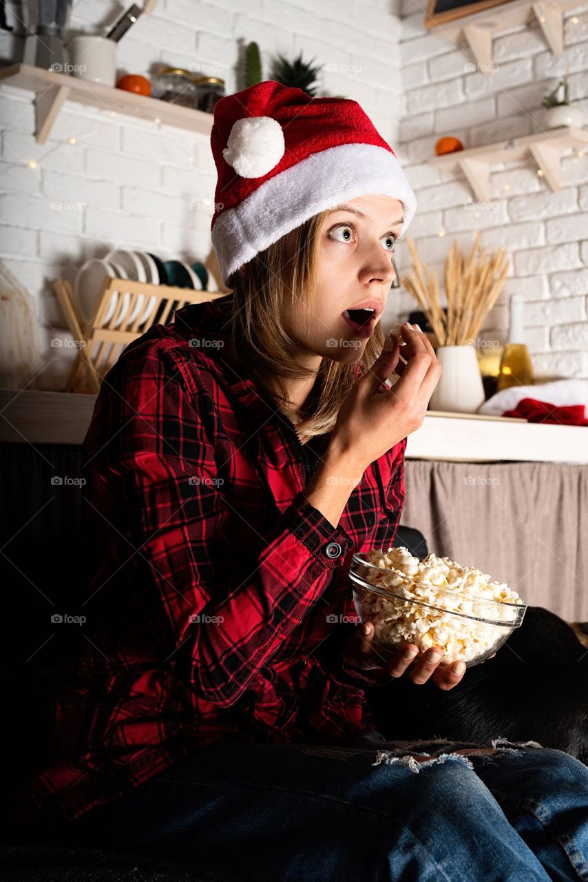 couple watching movies at home