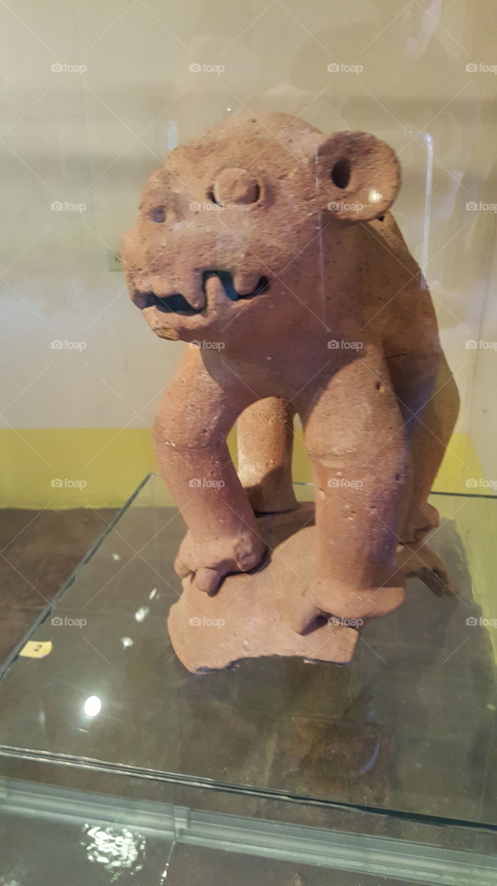 Escultura de mono Lenca, Museo Antropología, Comayagua, Honduras