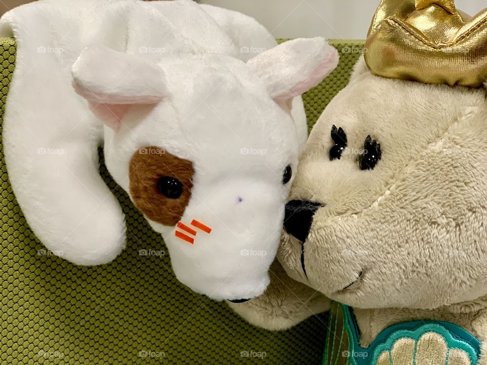 A boy get red on cheek when get kiss from a girl