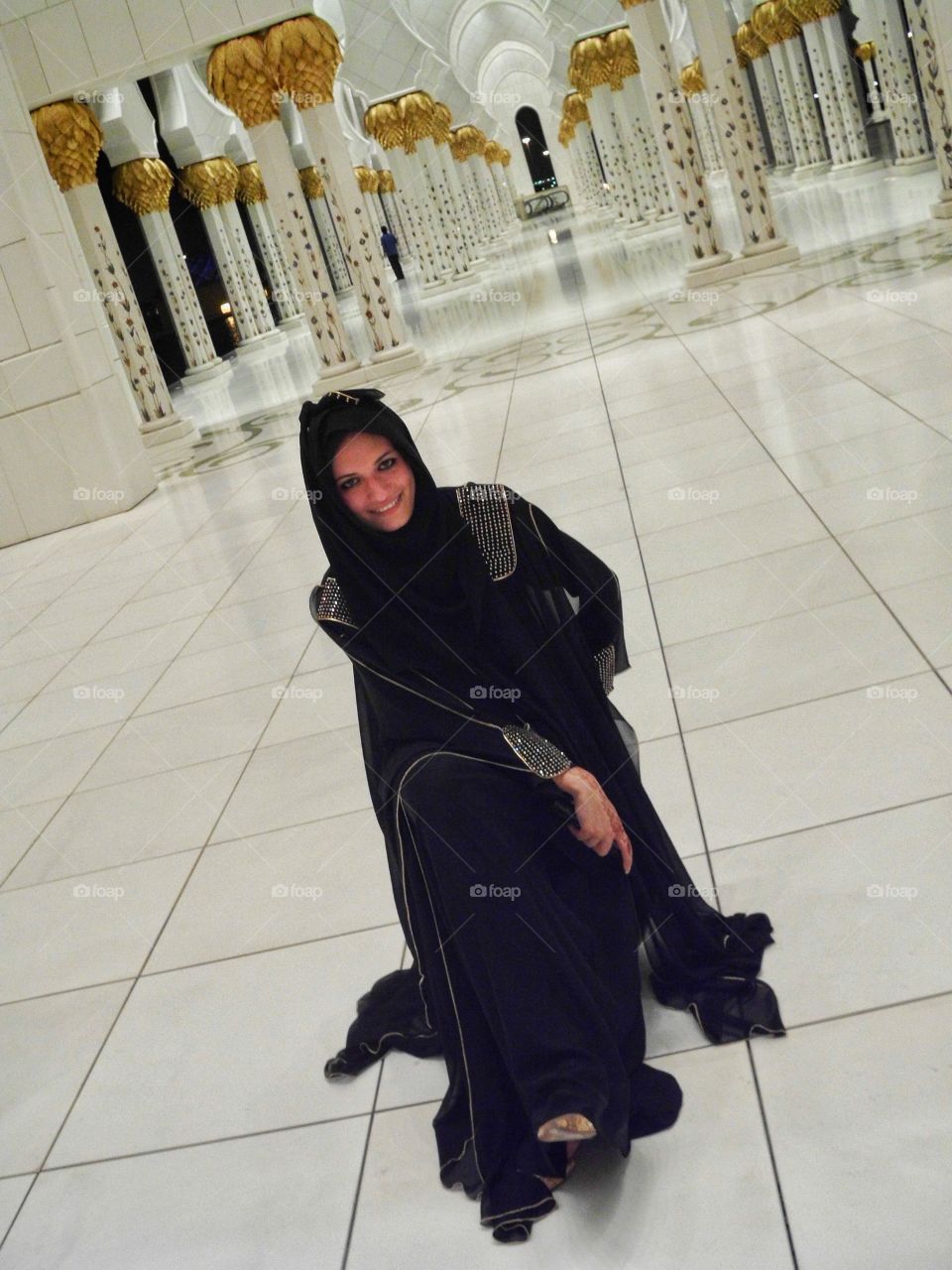 At Abu Dhabi grand mosque 🕌