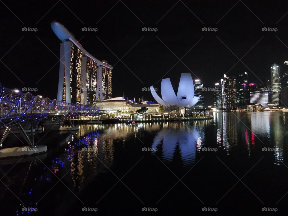 Singapore. Beautiful architecture. Night city, night atmosphere, night photography.
