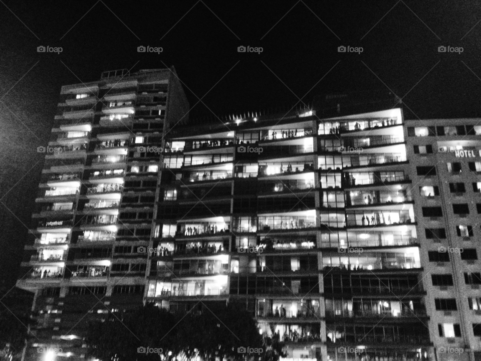 windows night rio by doras