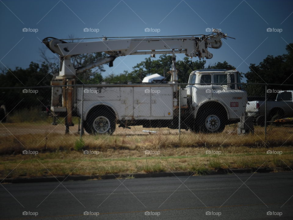 chips utility truck π. This truck reminded me of the type of vehicles you can see in an old chips episode. π£ πΆ π π₯ π¨