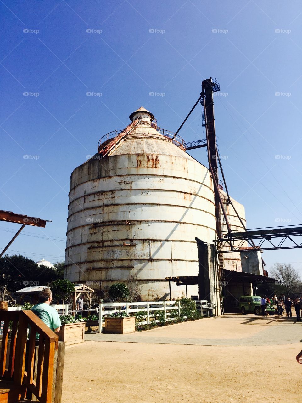 Texas rusted silos