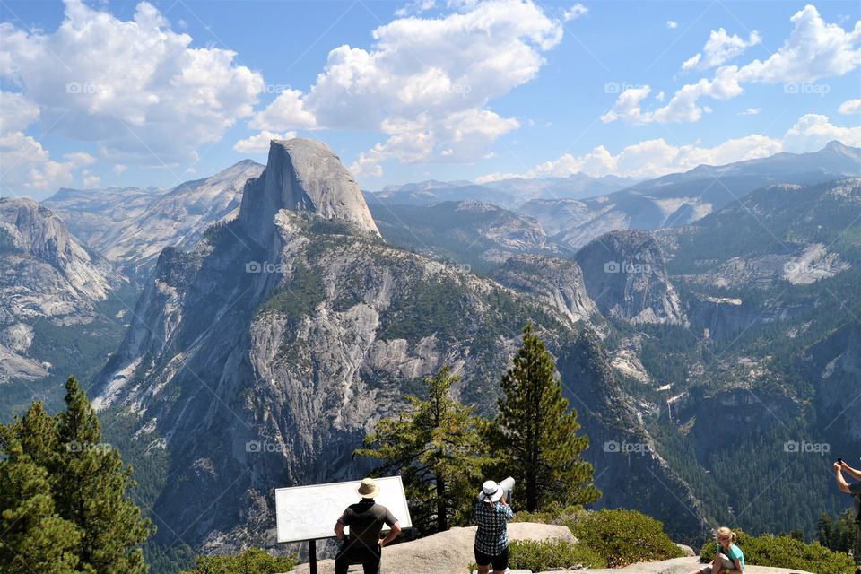 Half Dome in Yousemity park 
