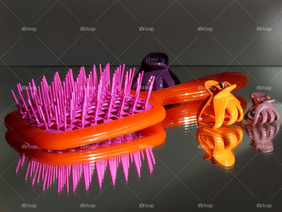 Hair Accessories With Reflection