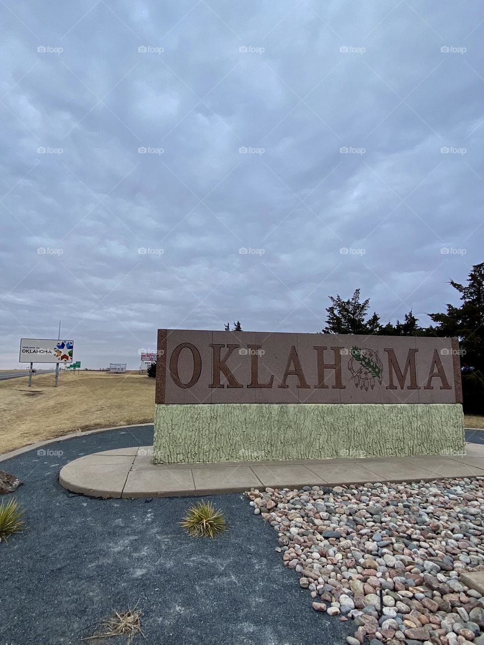 Texas and Oklahoma state border 