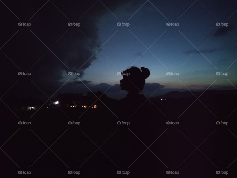 capture of evening with a woman.