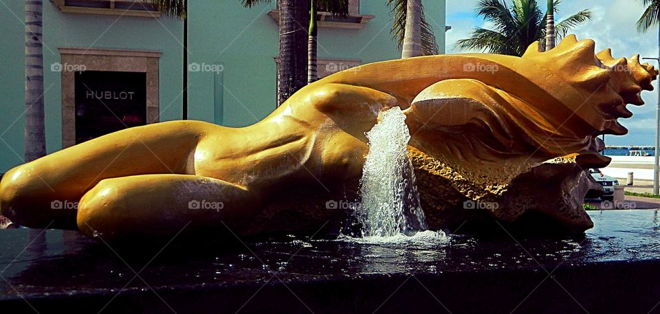 Fountain in Cozumel