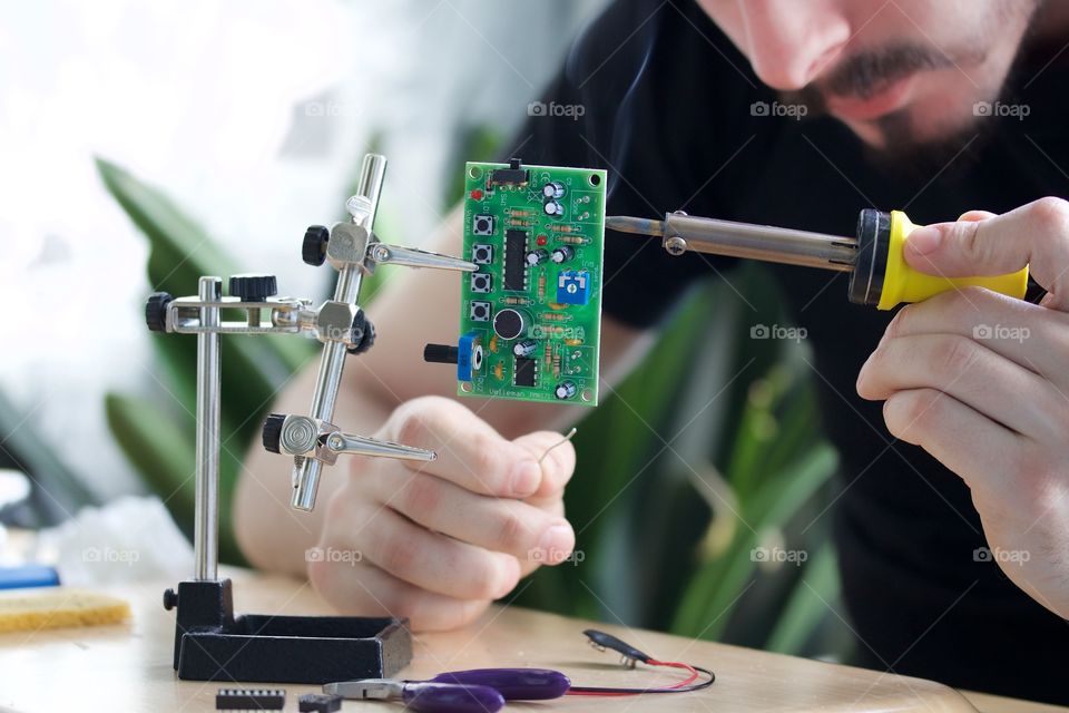 The soldering of electronics 