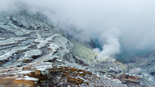 Ijen Crater,  Natural Sulfur Paradise,  Indonesia