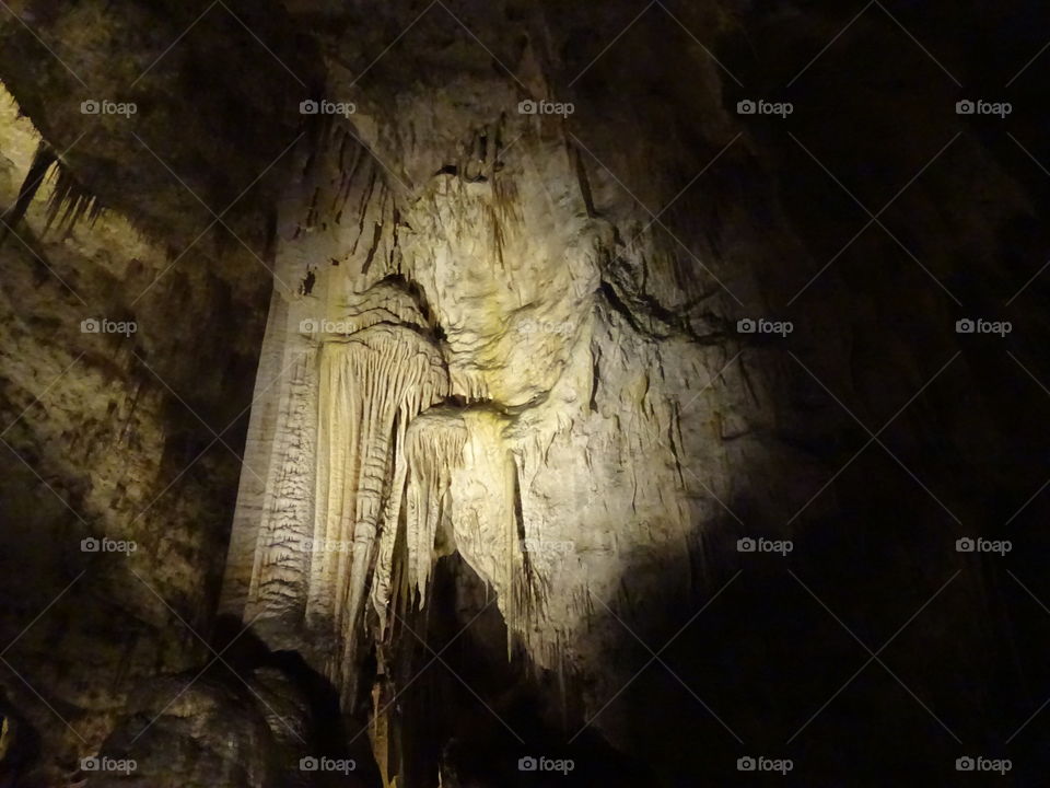 Carlsbad caverns shapes