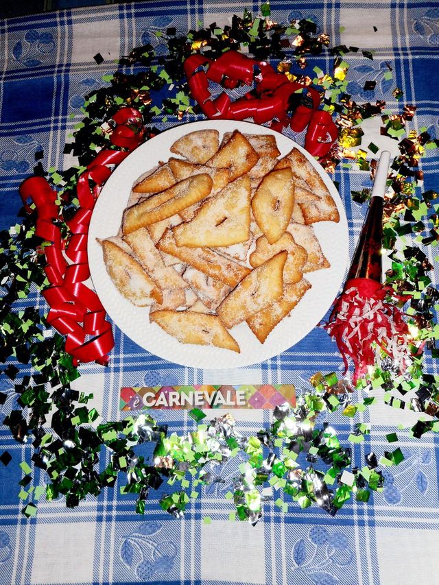 The Chiacchiere - typical sweets of Carnival in Campania (Italy)