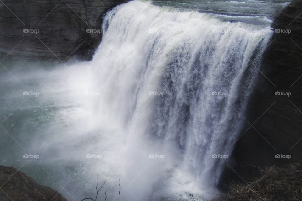 The powerful Middle Falls of Letchworth Park