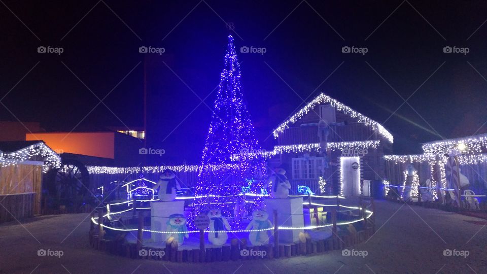 Natal é tempo de alegria, partilha e fraternidade. Que este clima seja a base para que possamos encontrar a felicidade e a paz. Feliz Natal! 