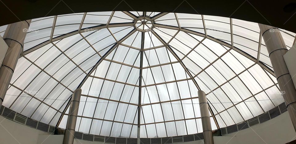 Dome, internal part of one of the roof spaces of the Las Americas Shopping Center, has a very striking architecture in the shape of a spider's web