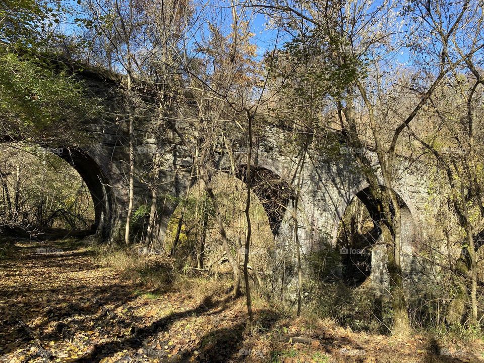 Abandoned arch bridge 