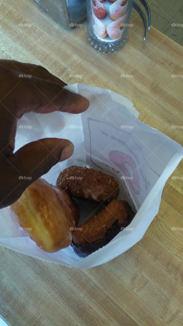 Yummy Donuts