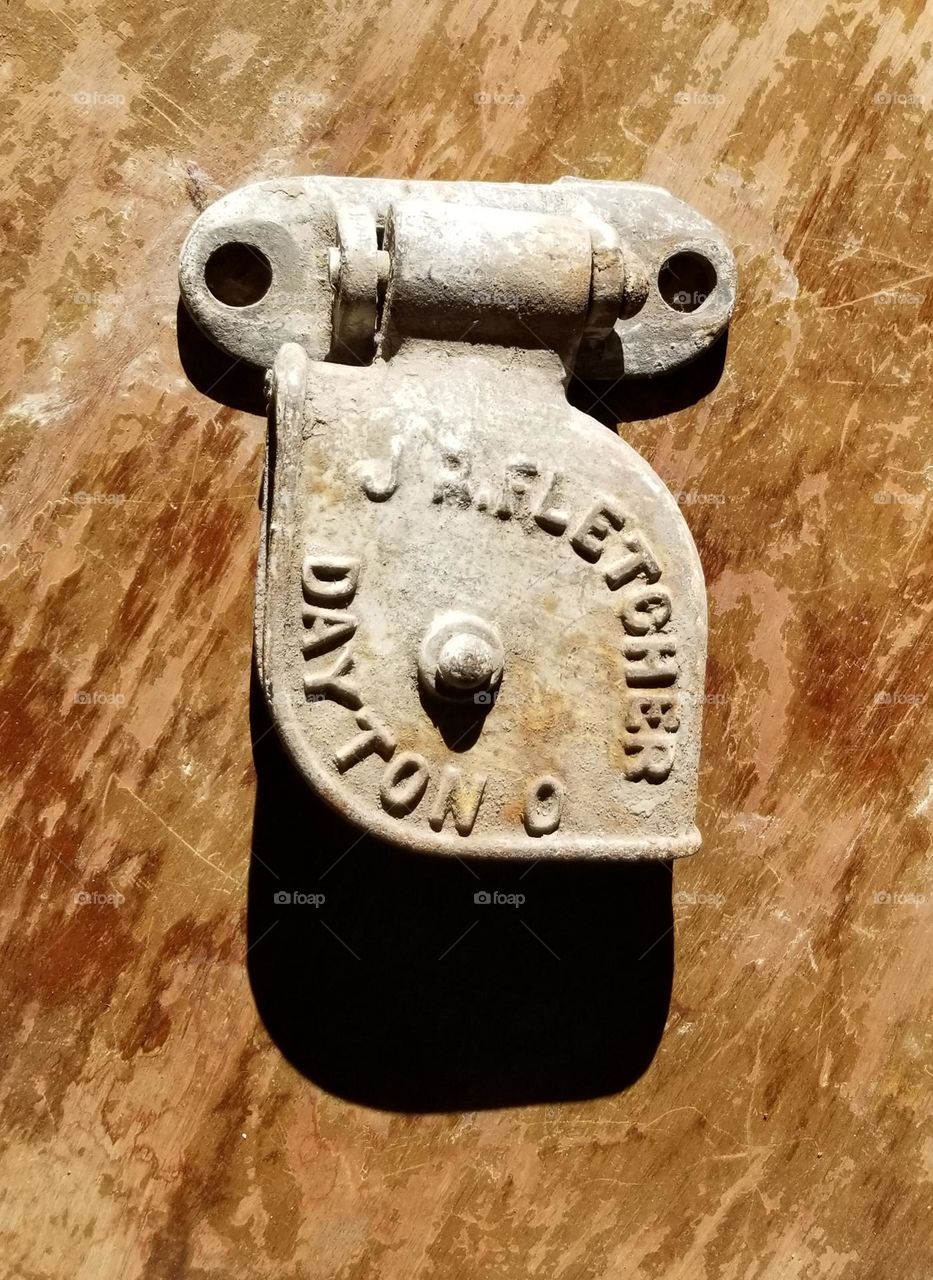 Antique Pully