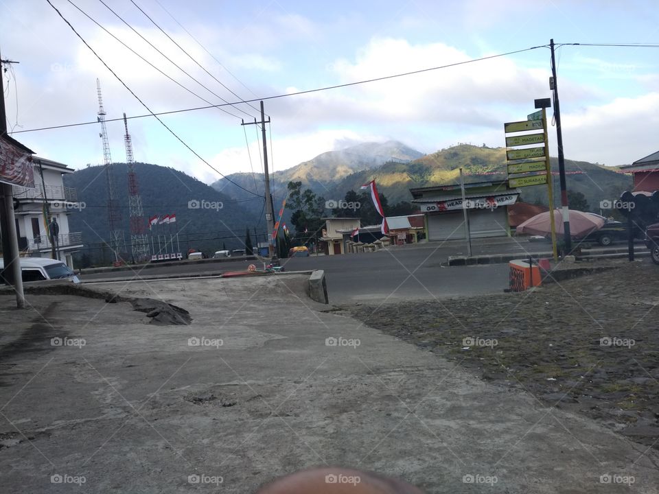 lawu mountain base camp