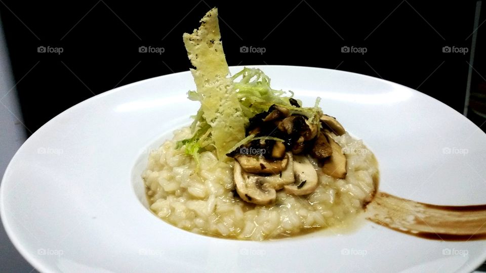 gastronomia. risoto de lúpulo