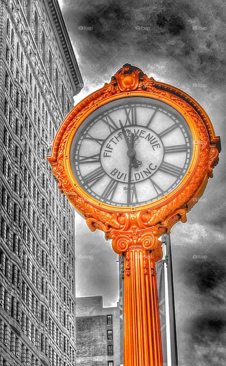 Clock in flatiron district