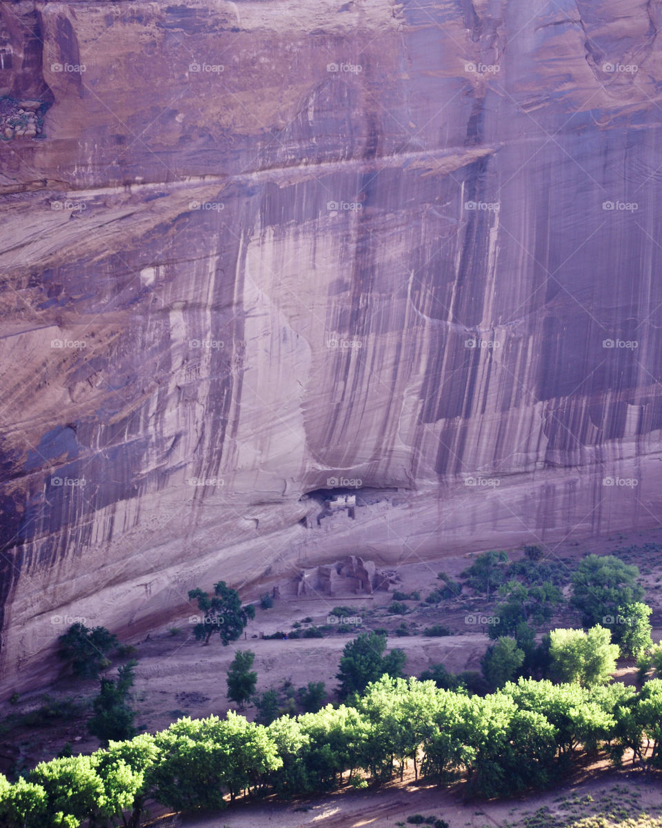 Canyon de Chelly. cliff dwellings in the sandstone cliffs of Canyon de  Chelly