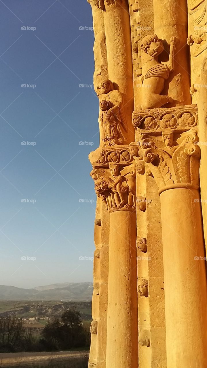 Romanesque columns