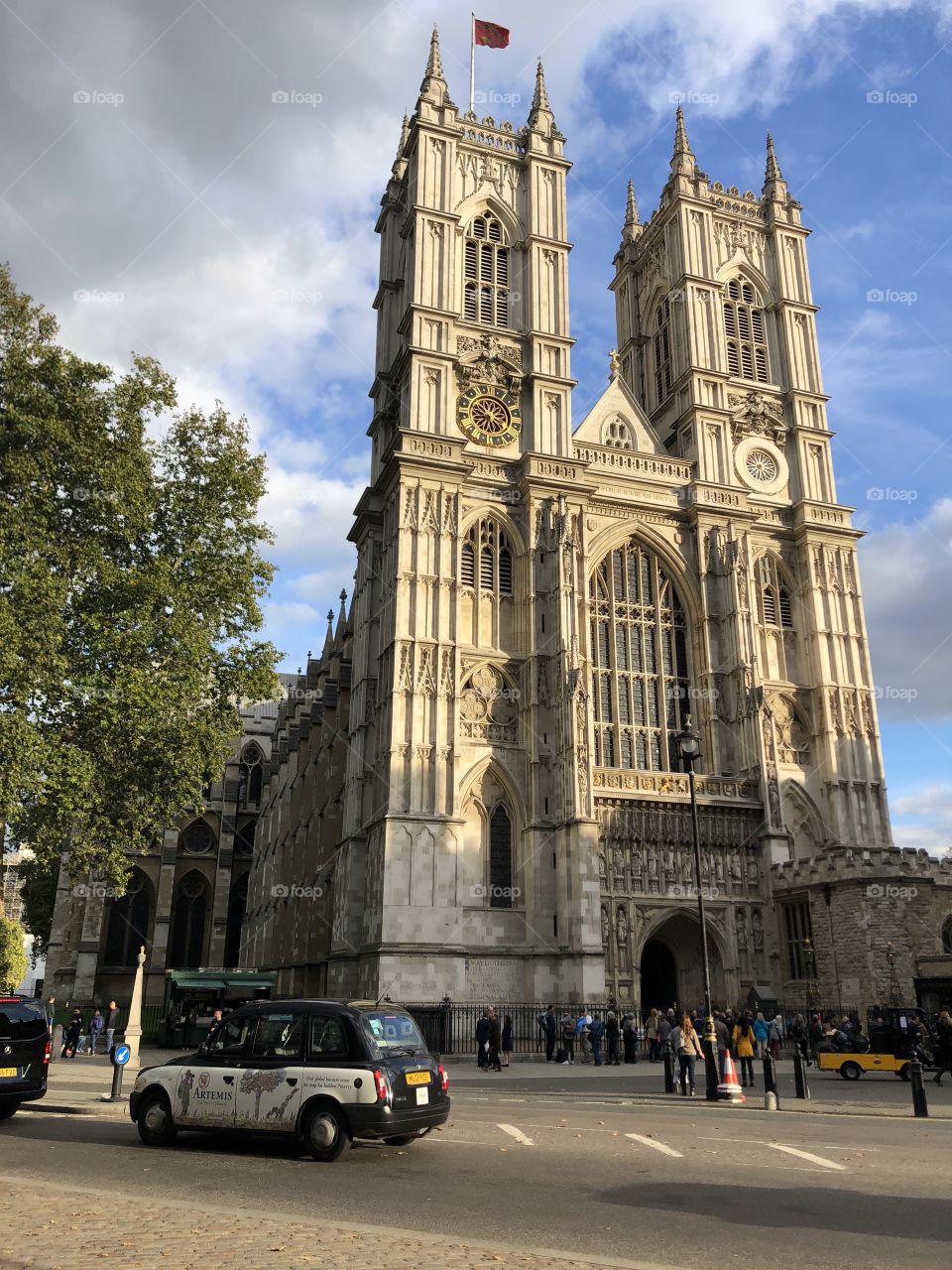 A sunlit view of London’s Westminster Abbey, the famous burial site of many noted Englishmen and more recently the site of the wedding between Prince William and Kate Middleton.  