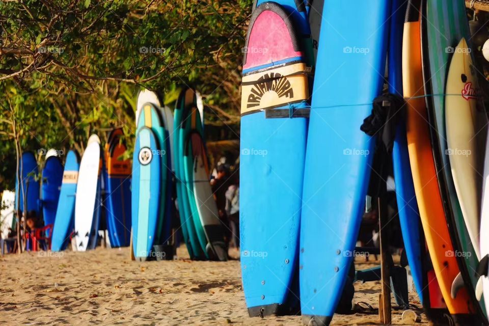 Bali beach shore. Who’s ready to surf 🏄