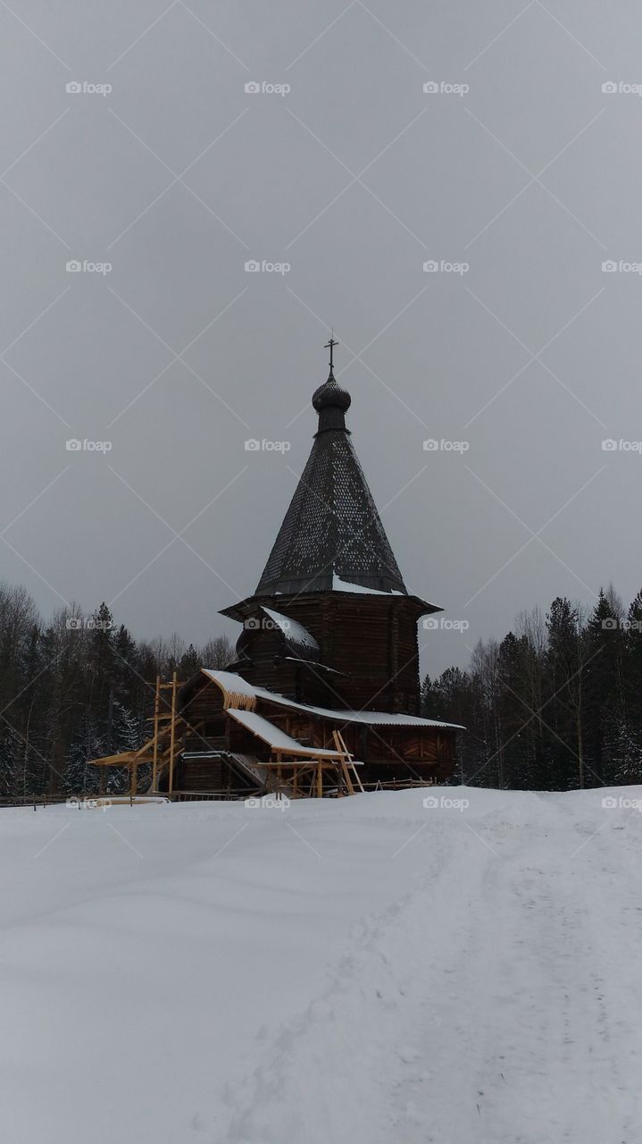 Museum of forest architecture."Malye Karelys"Arkhangelsk.Russia.ancient chapel.