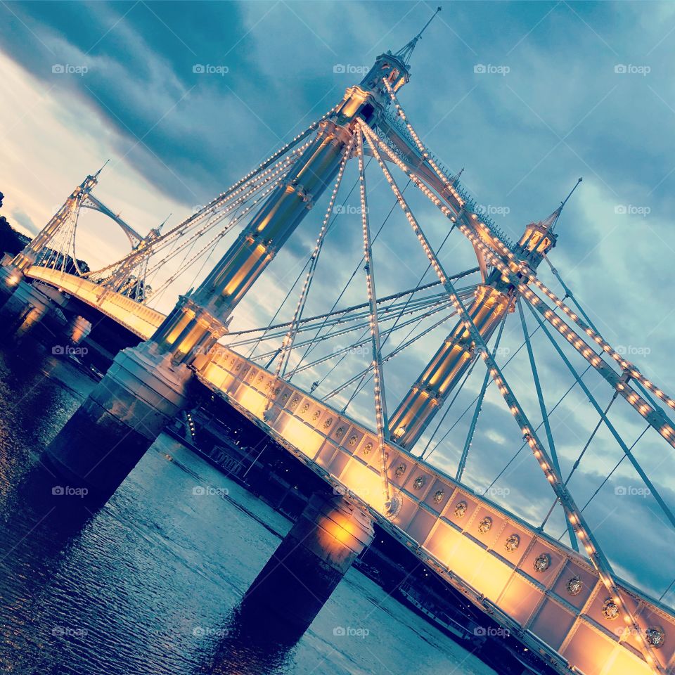 Beautiful bridge. London. Walking in the night.