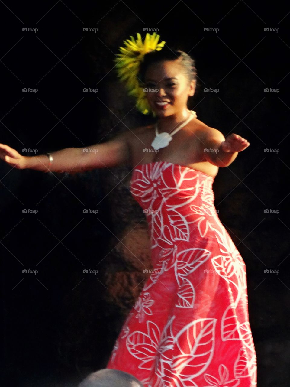 Beautiful Hawaiian Hula Dancer